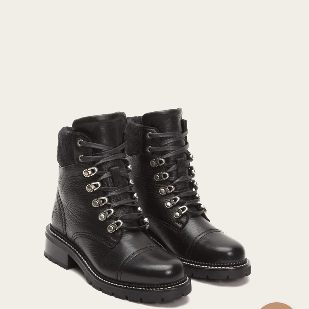 Pre-loved Frye Boots Samantha Hiker Black Leather Lace-Up